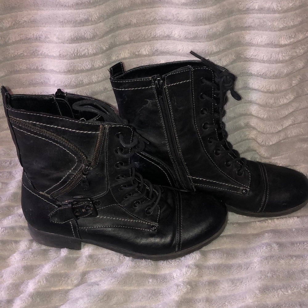 Black Zipper Combat Boots